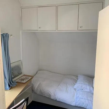 River / Messezimmer Fur 3-4 Homestay Dusseldorf