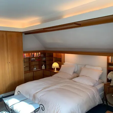 Homestay River / Messezimmer Fur 3-4